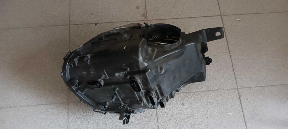 Nissan Navara Pathfinder Mercedes R Class xenon led far ляв фар ксенон