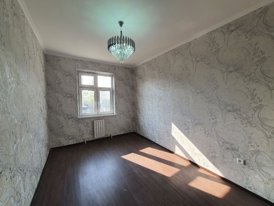 Фрунзенский масивда 3 хонали квартира сотилади