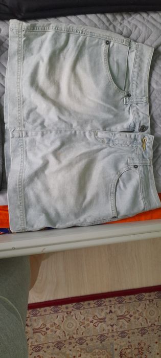 Джинсовые шорты,джинсы короткие и длинные  светлые и тёмные