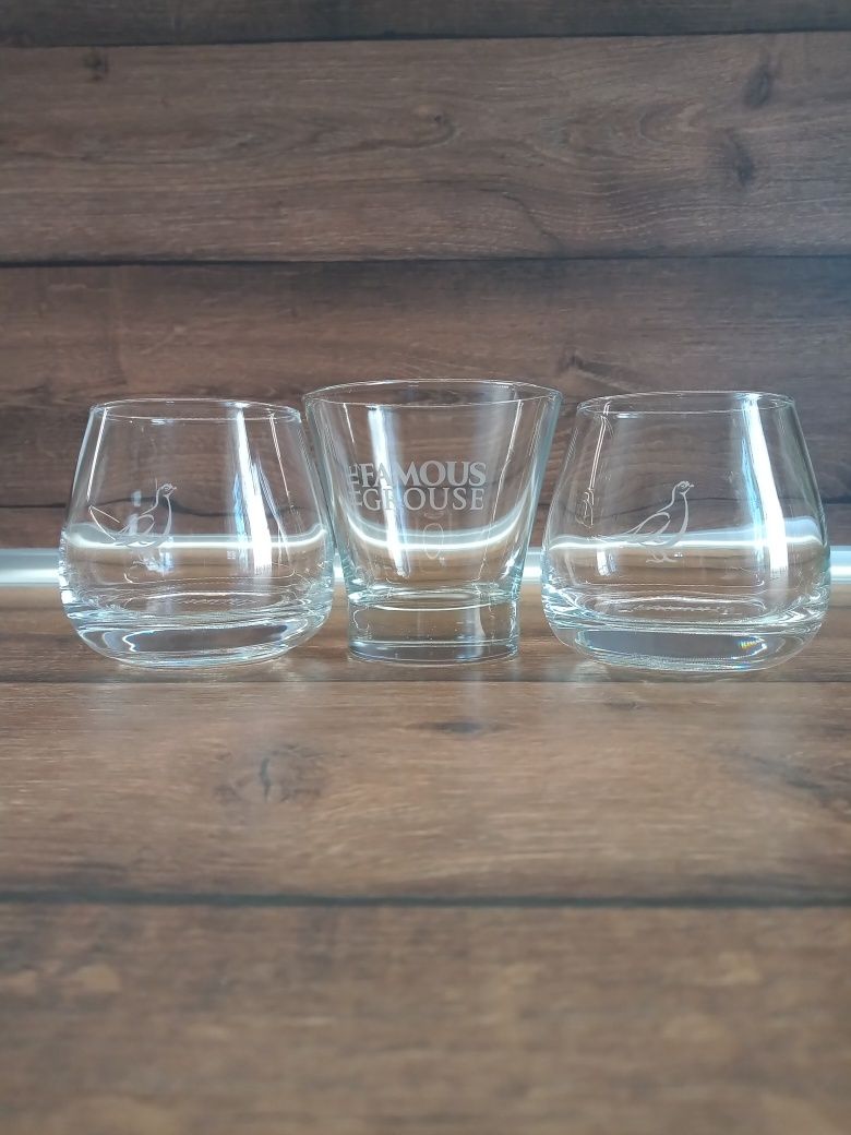 Стъклени и порцеланови чаши