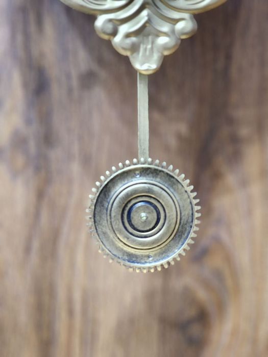 Настольные часы швейцарских качество падарок для избранных