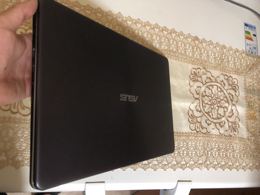 Asus VivoBook Amd