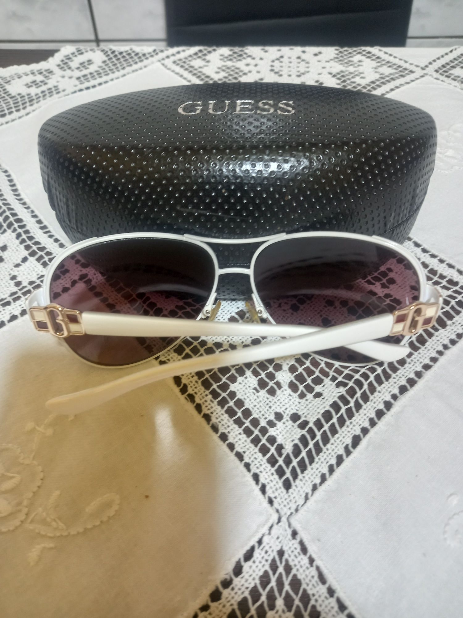 Ochelari de soare GUESS