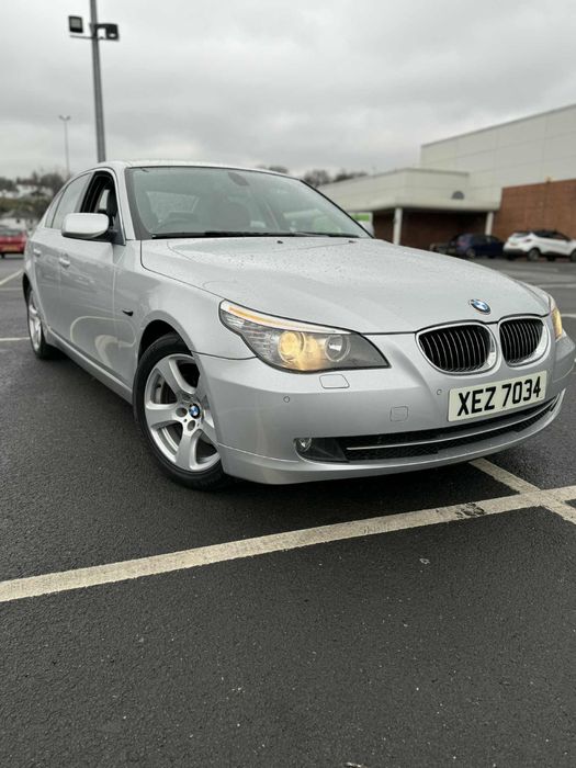 Bmw 525 2,5 d volan dreapta