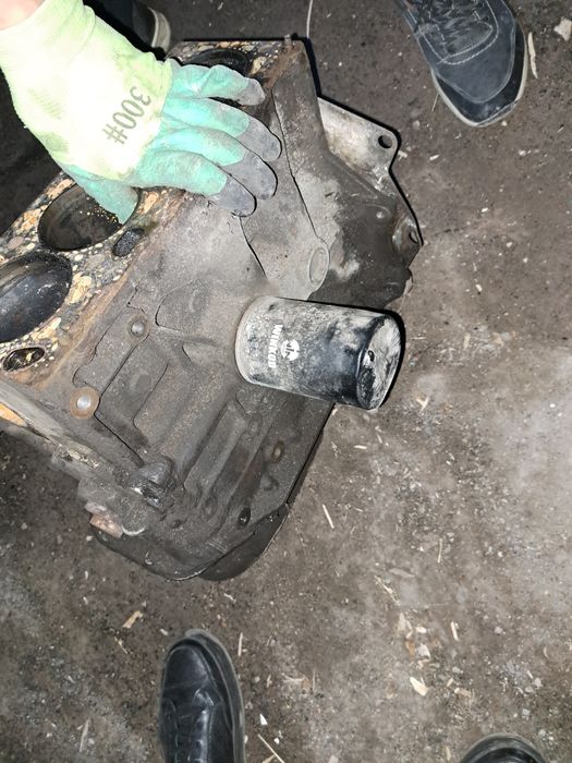 Запчасти голф3 1.6 абу