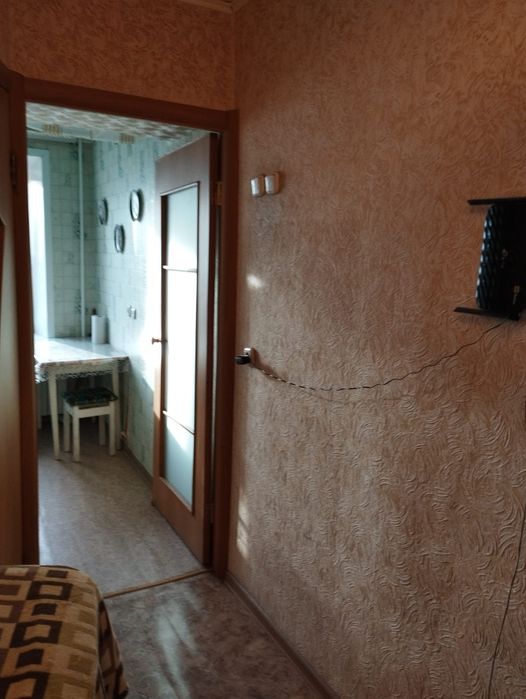 Продам квартиру 16 микрорайон    рядом ЦУМ, Весна