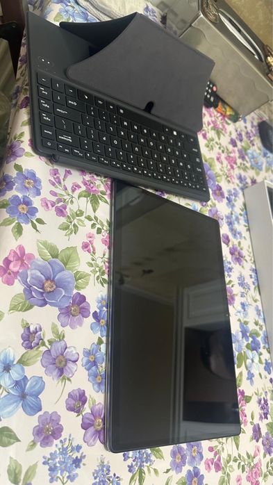 Laptop/tableta 2 in 1 Funyet 14’ Intel N100 16gb ram 512ssd windows 11