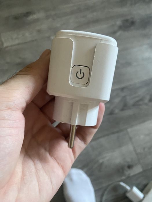 Умная розетка , с дистанционным управлением с телефона.