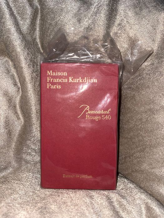 Дамски парфюми/ козметика