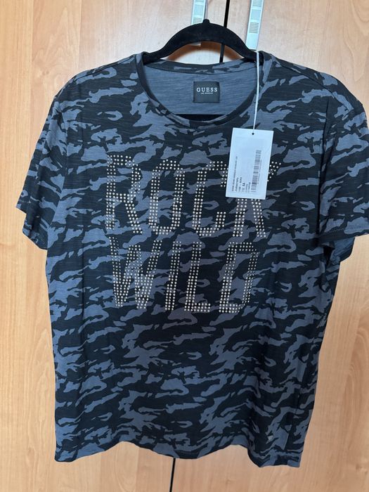 Тениска на GUESS