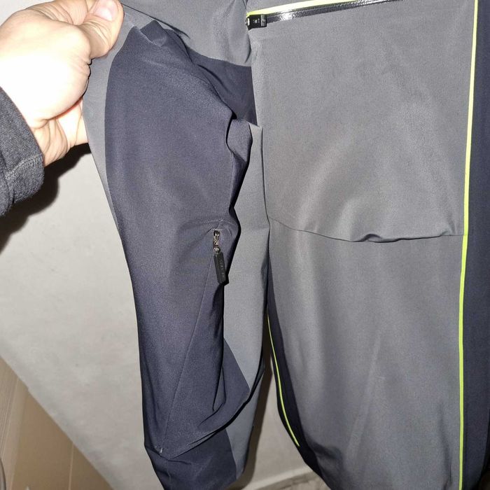 Луксозно ски яке - KJUS