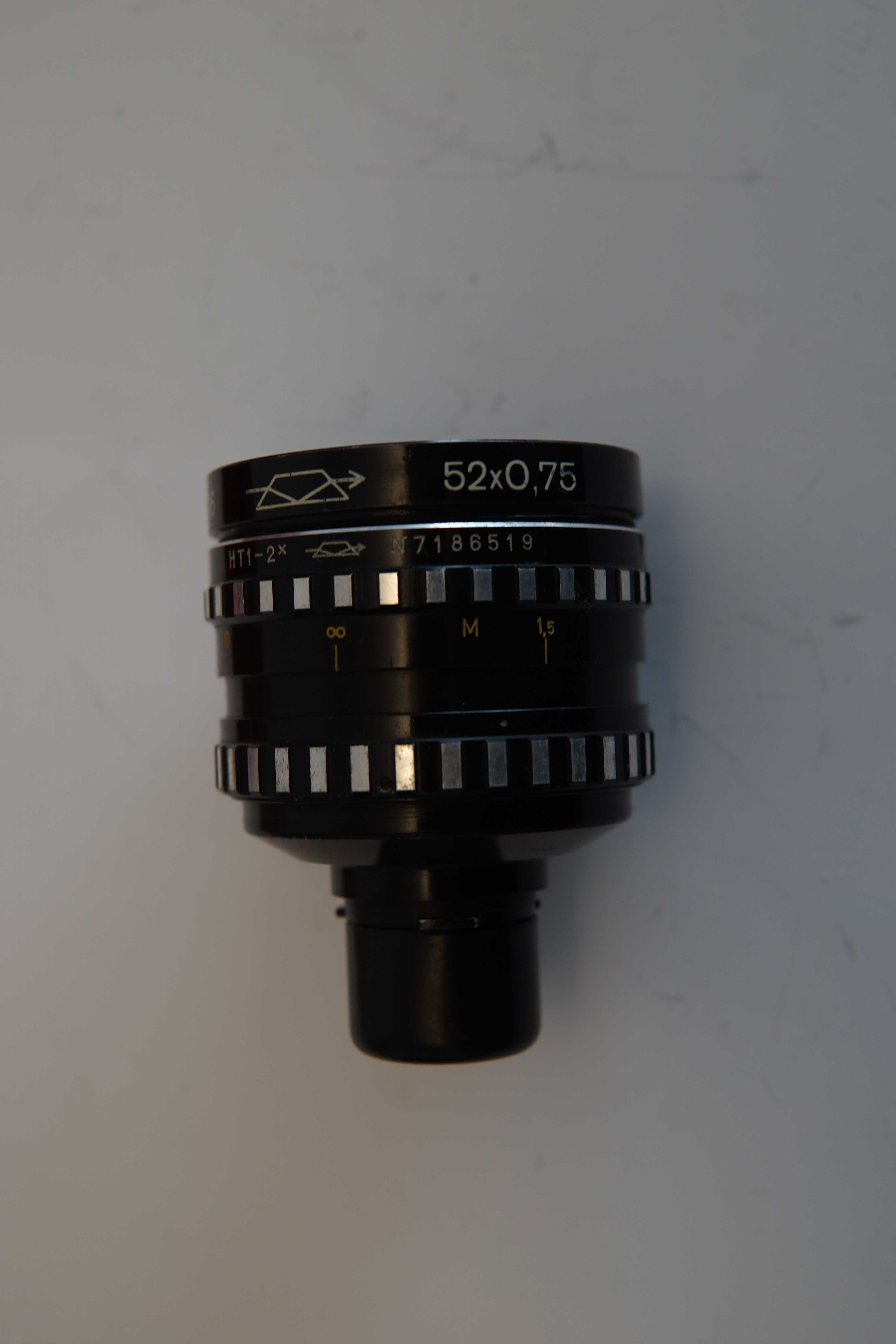 Obiectiv video 8 mm KMZ HT1-2x pentru aparat Quartz M + filtru TC6