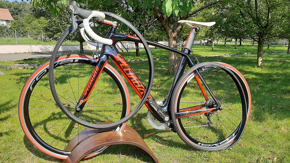 Cursieta SpecializedVengeExpert,carbon,Ultegra, 2x10v,M,noua,7.2kg,SUA