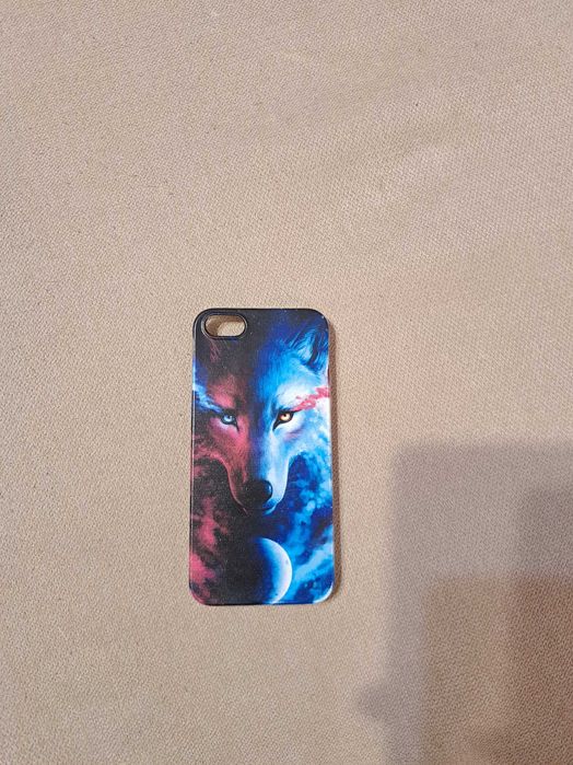 iphone 5s + кейсове подарък