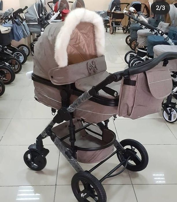 Продам коляску зима лето новая