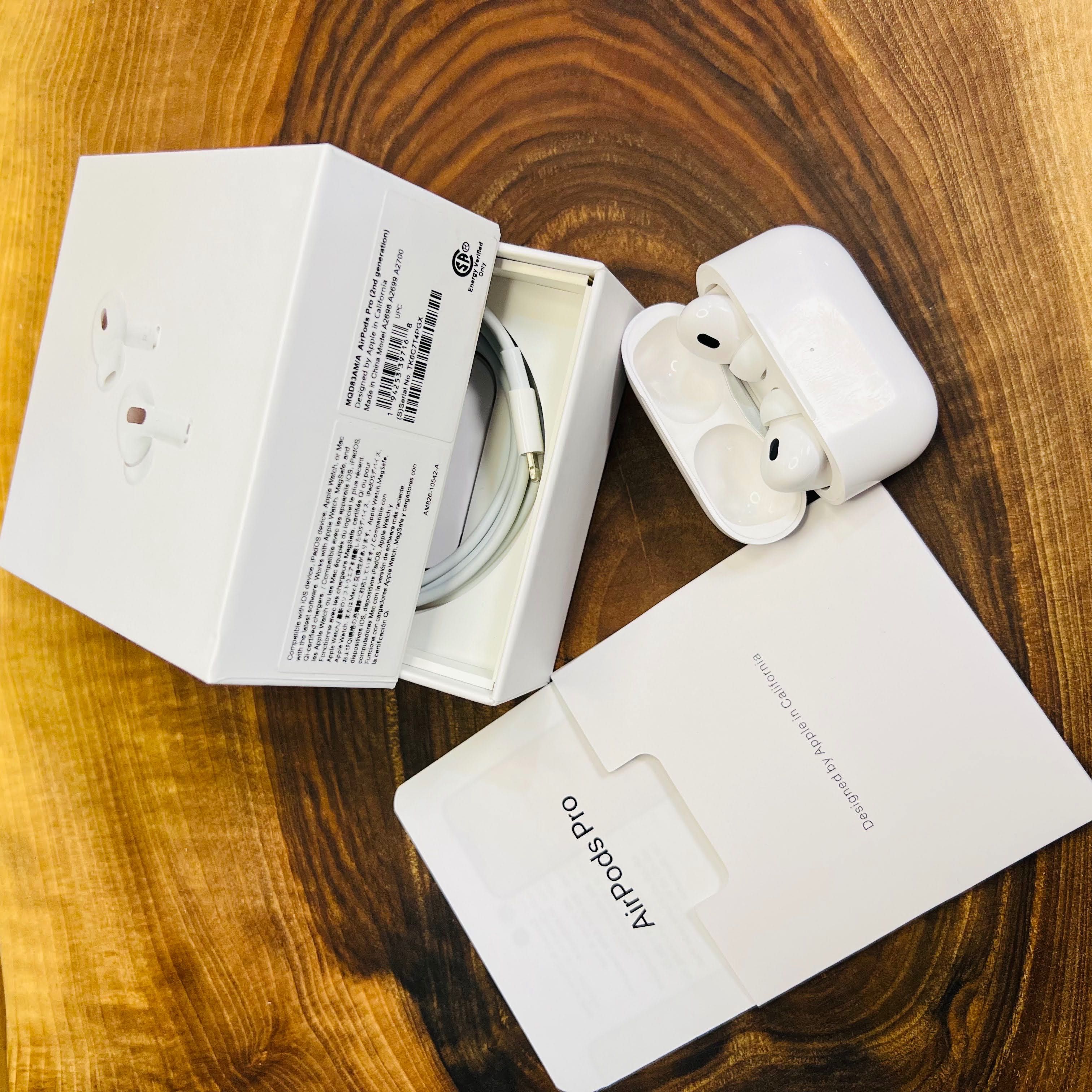 AirPods Pro 2dn Gen USB C to Lightning