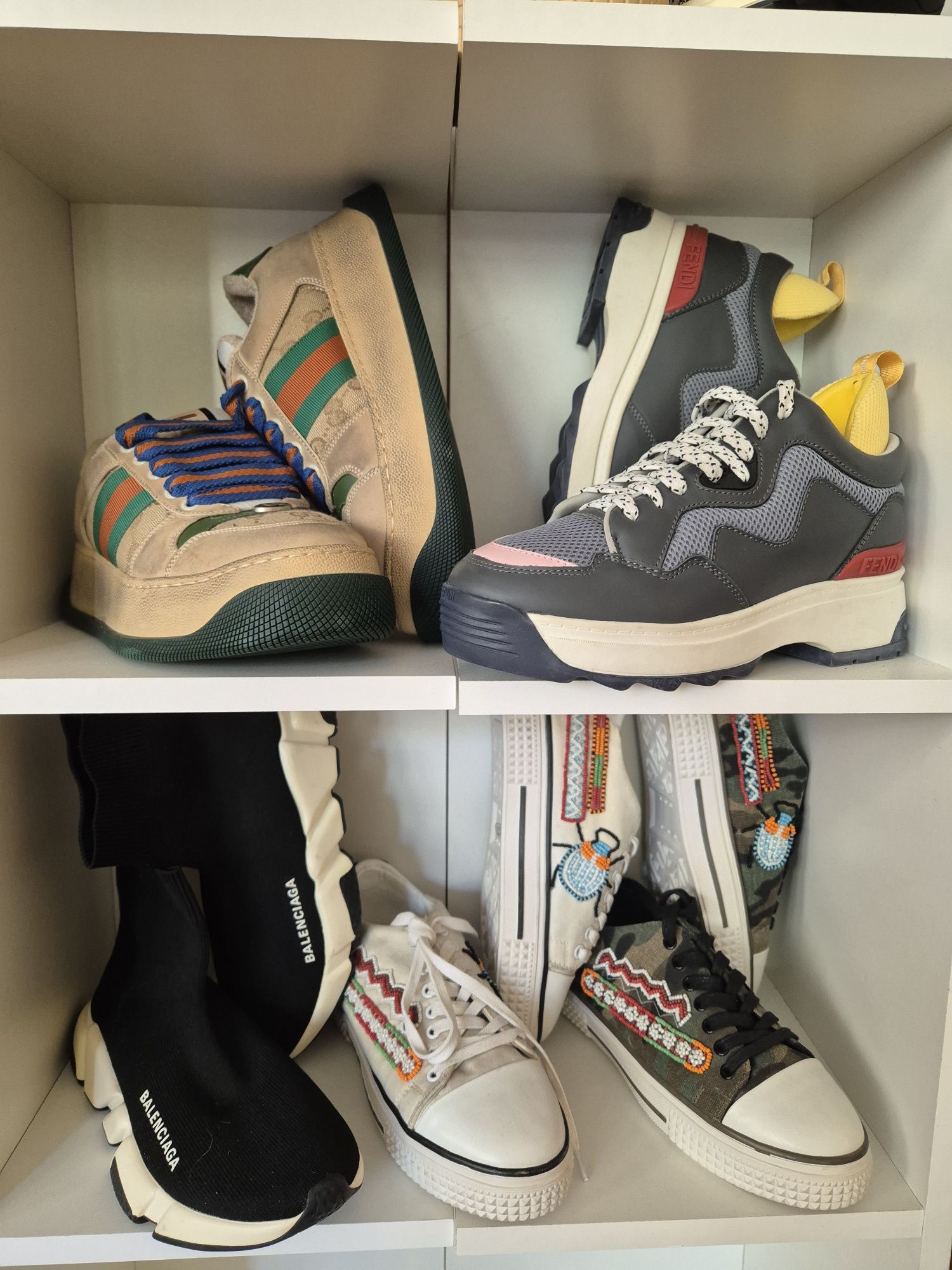 Alaïa,Loro Piana,Hermès,Chanel,Gucci,Dior,Miu Miu,Golden Goose,Valenti