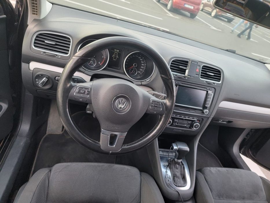 Vând golf 6 2010