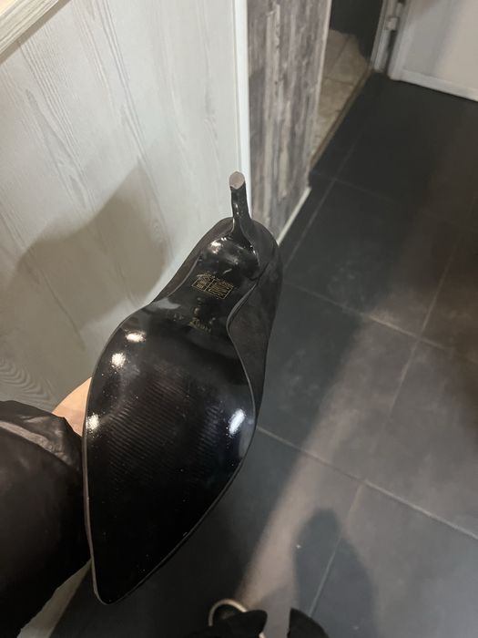 Дамски боти на ток