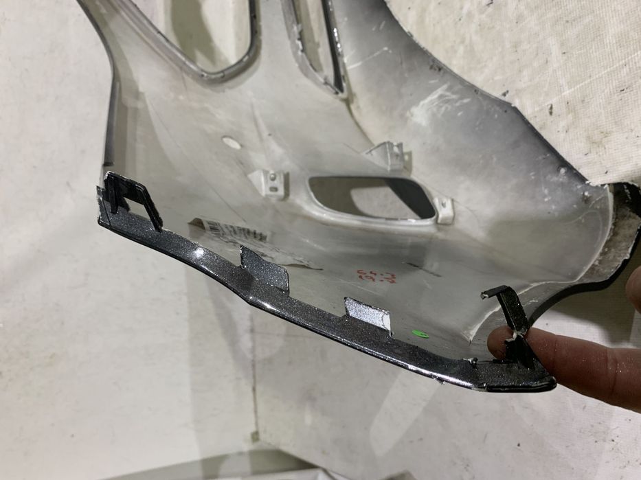 Bara fata Ford B-Max, 2012, 2013, 2014, 2015, 2016, 2017, cod origine OE AV11-17757-ACW, cu gauri pentru senzori de parcare.