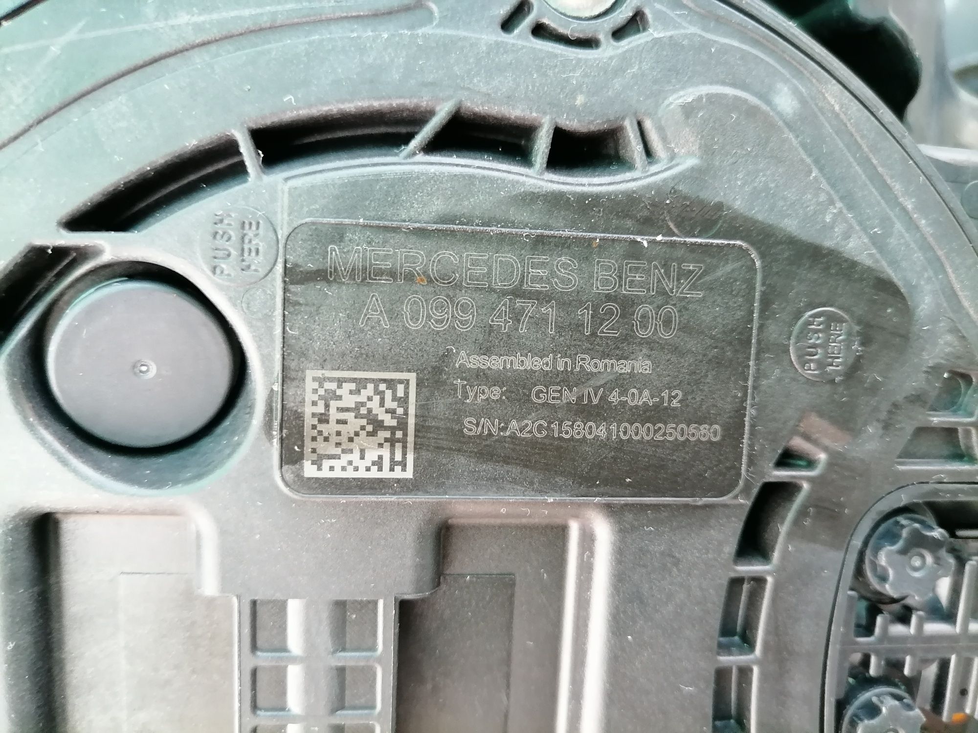 Rezervor pompa Adblue Mercedes C-class w205 cod A2054701902
