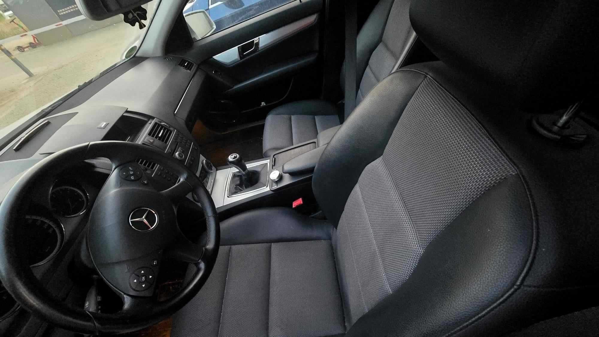 Mercedes Benz C CLASS 180 CGI