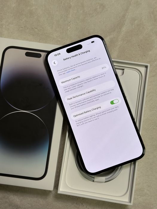 iPhone 14 Pro Max Space Black 91% full box + cablu original sigilat