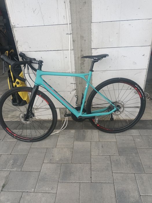Biciclete din carbon ,de vânzare