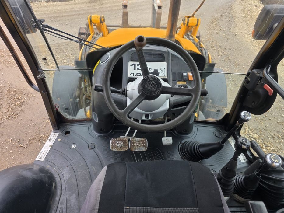 Buldoexcavator jcb 3cx 2007