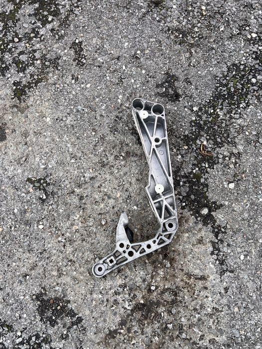 Kit injectie 35d 40d 313cai M50d 381cai  alternator bmw 180A 220A N57