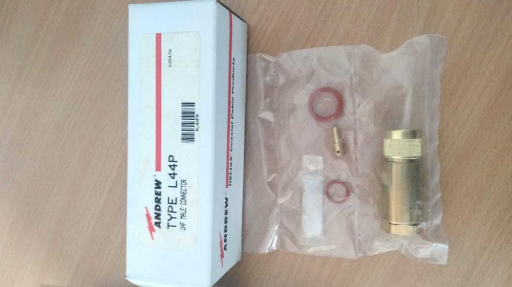 conector UHF MALE  L44P cablu coaxial