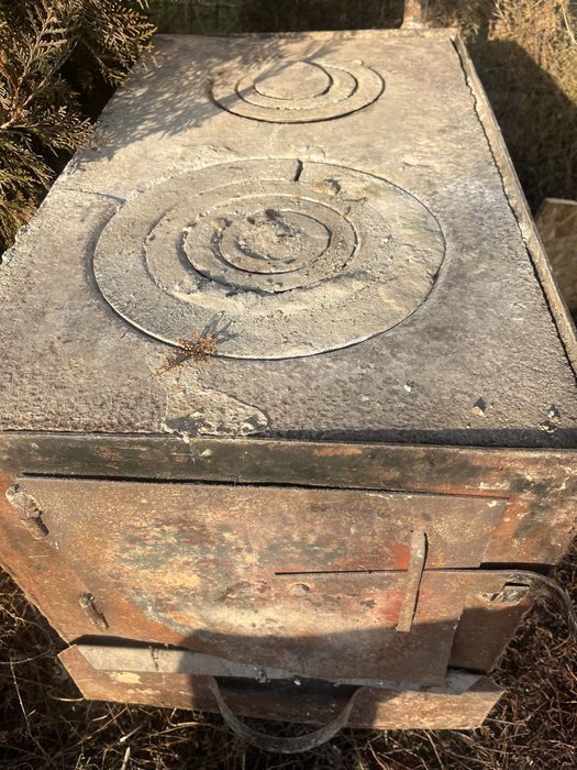 Печка б/у срочна продам .Хорошом состаяние.