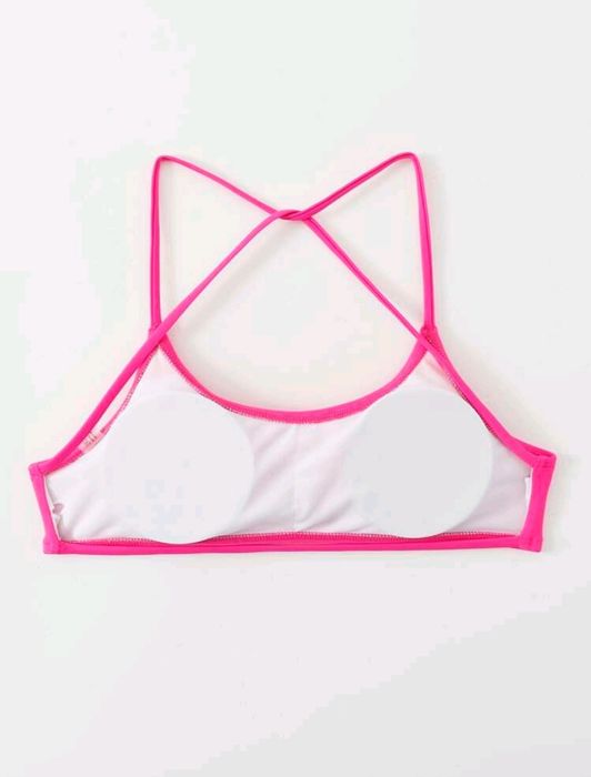 Горнище на бански с гол гръб