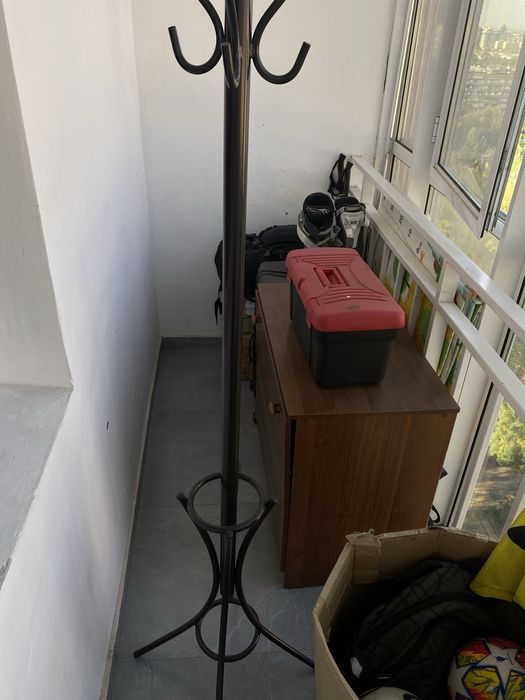 Вешалка для дома и офиса