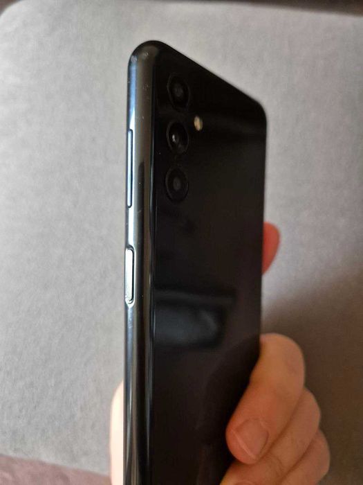 Samsung Galaxy M13