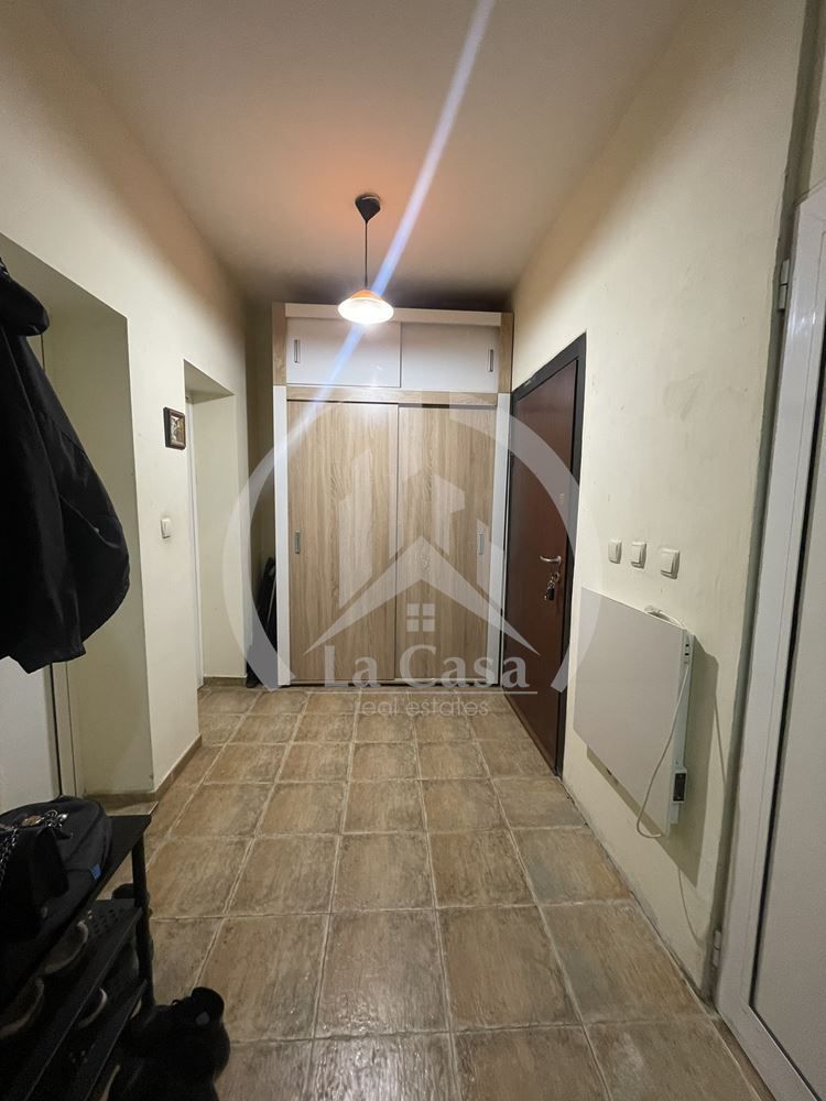 Продава се Къща в София, Кръстова вада - 210 кв.м за 2234 €/кв.м - Снимка #4