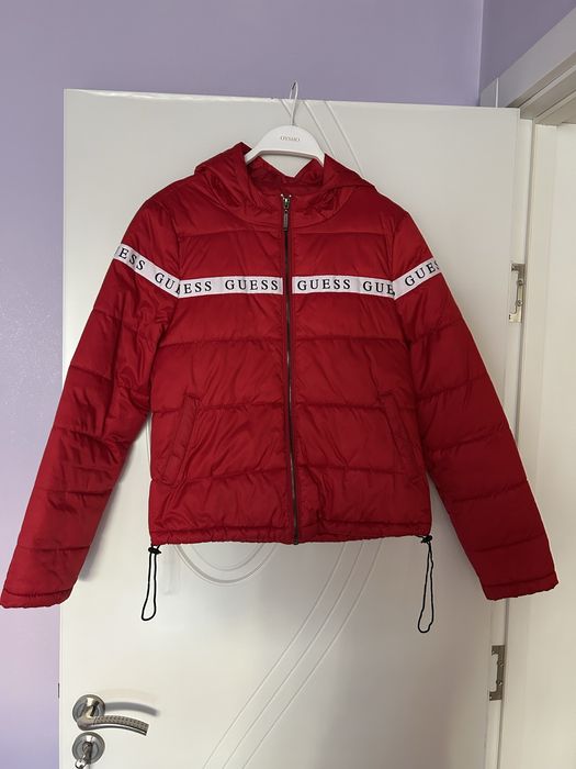 Дамско яке GUESS