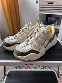 Sneakers Nike marimea 38.5