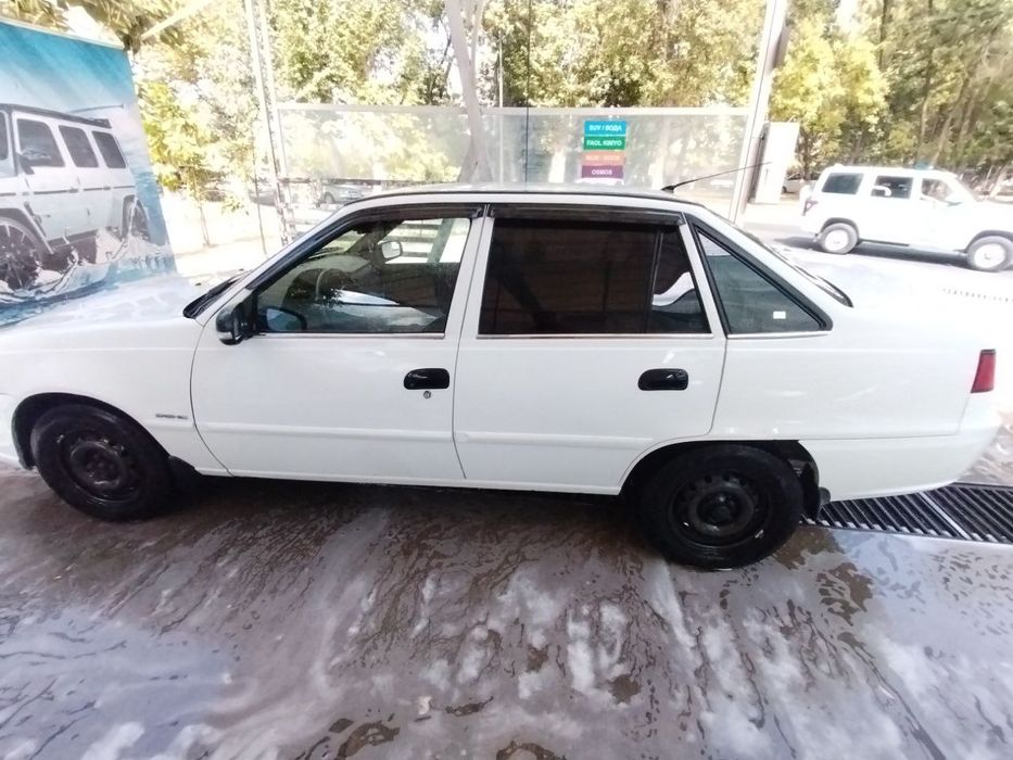 Nexia 2 yili 2015. Vikupkaga boshiga 2000$ bolsa