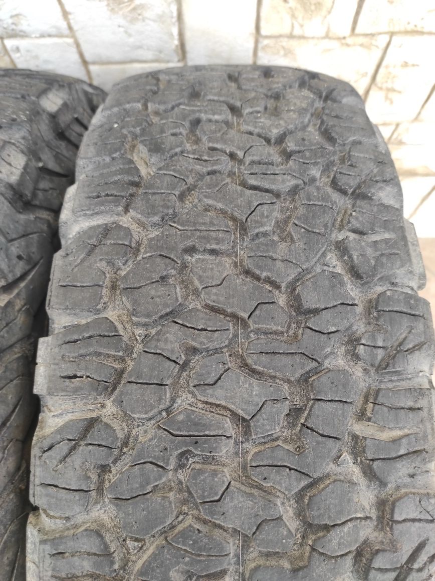 Офроуд гуми Bfgoodrich 245/75/16  All-Terrian A/T