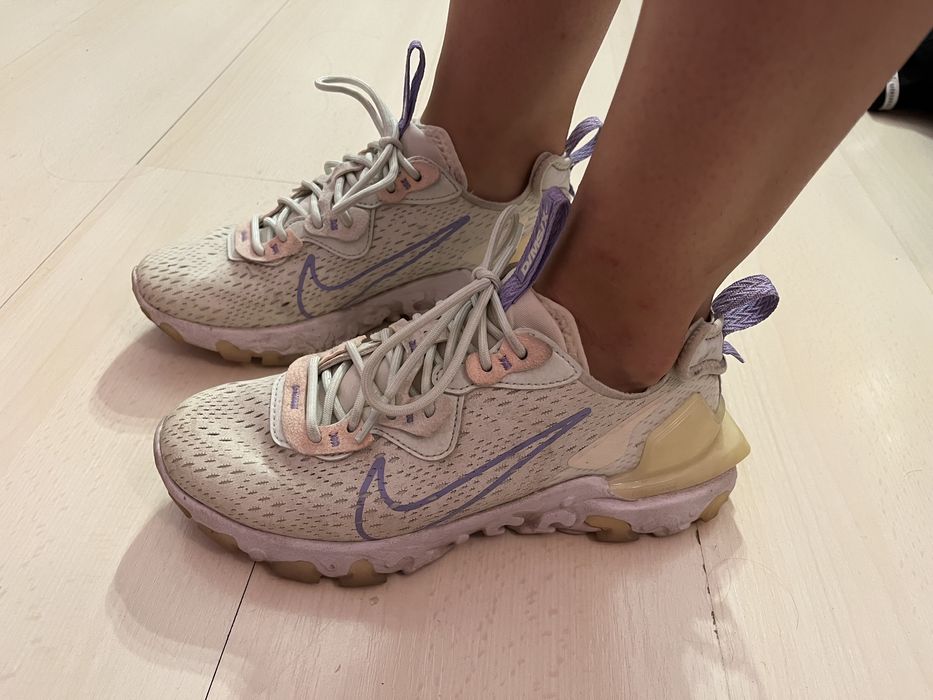 обувки nike, adidas, converse