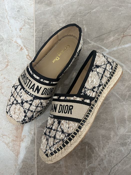 красиви еспадрили