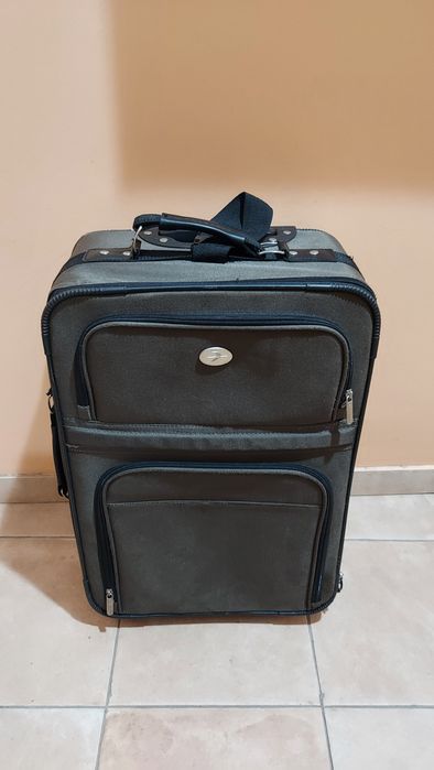 Чимодан для вещей,длина 57 см,ширина 37 см