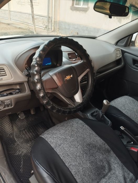 Продаю свой кобальт 1 евро. КПП механика