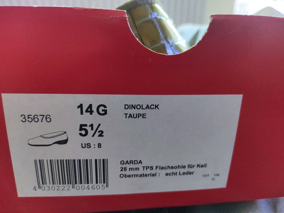 Pantofi piele lacuita dama