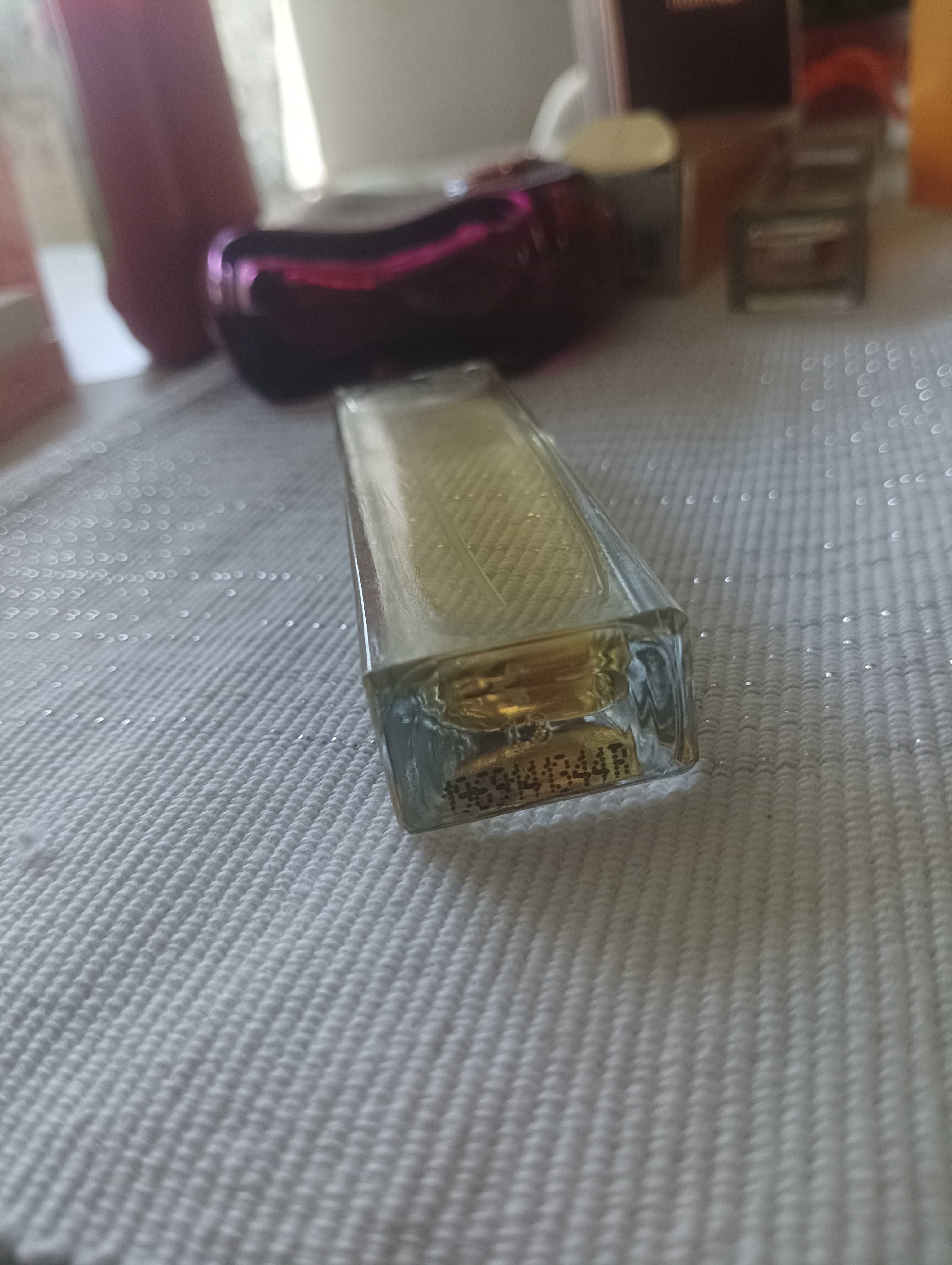 Дамски парфюми Roberto Cavalli, Elizabeth Arden, Acqua di Parma