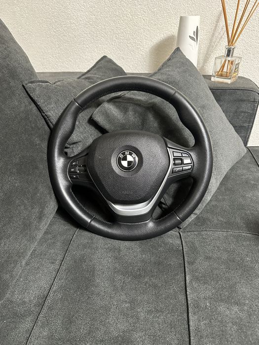 Volan f30 f34 f32 se potriveste pe toata gama f