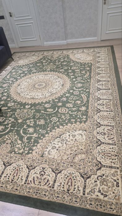 Гилам сотилади 3х4