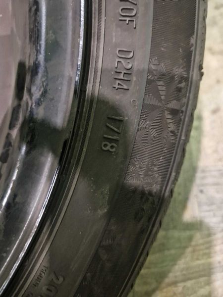 2 Semperit R16 205/55/ 
зимни гуми 
DOT1718