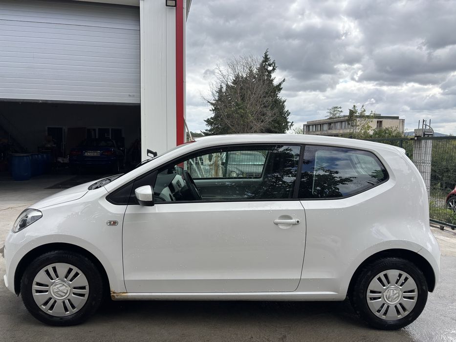 Volkswagen up 1.0 move up